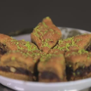 شیرینی سنتی کماچ سهن